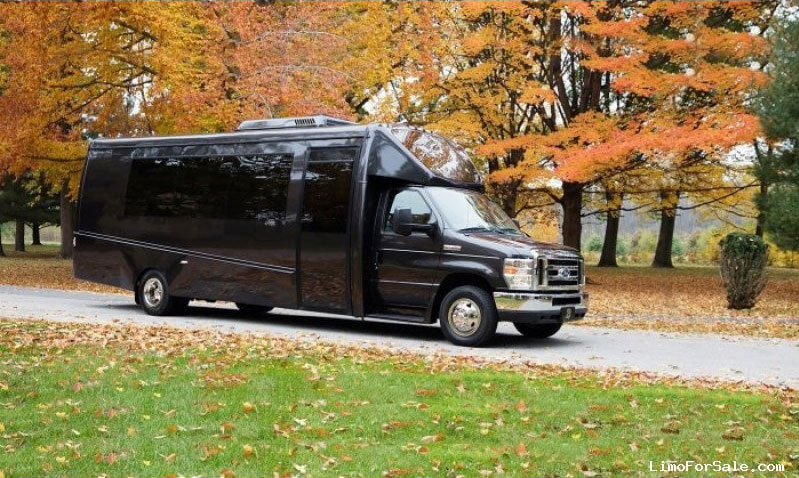 Corporate Transportation | Buffalo, NY - Giorgio's Limousine Service