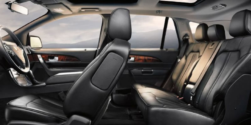 MKT Sedan - inside